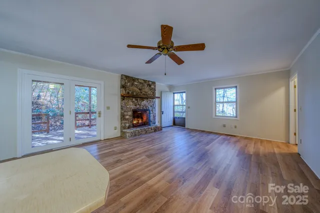 $599,000 | 410 Avena Road, Black Mountain, NC 28711