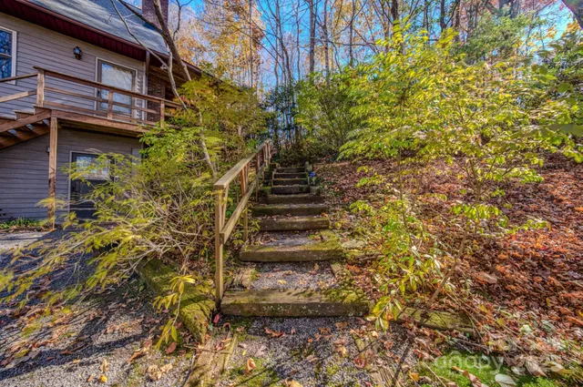 $599,000 | 410 Avena Road, Black Mountain, NC 28711