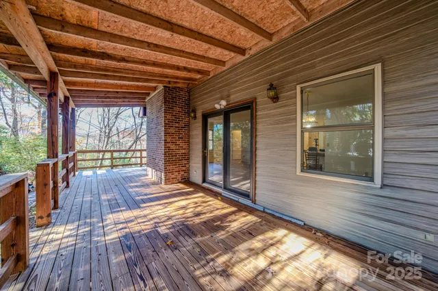 $599,000 | 410 Avena Road, Black Mountain, NC 28711