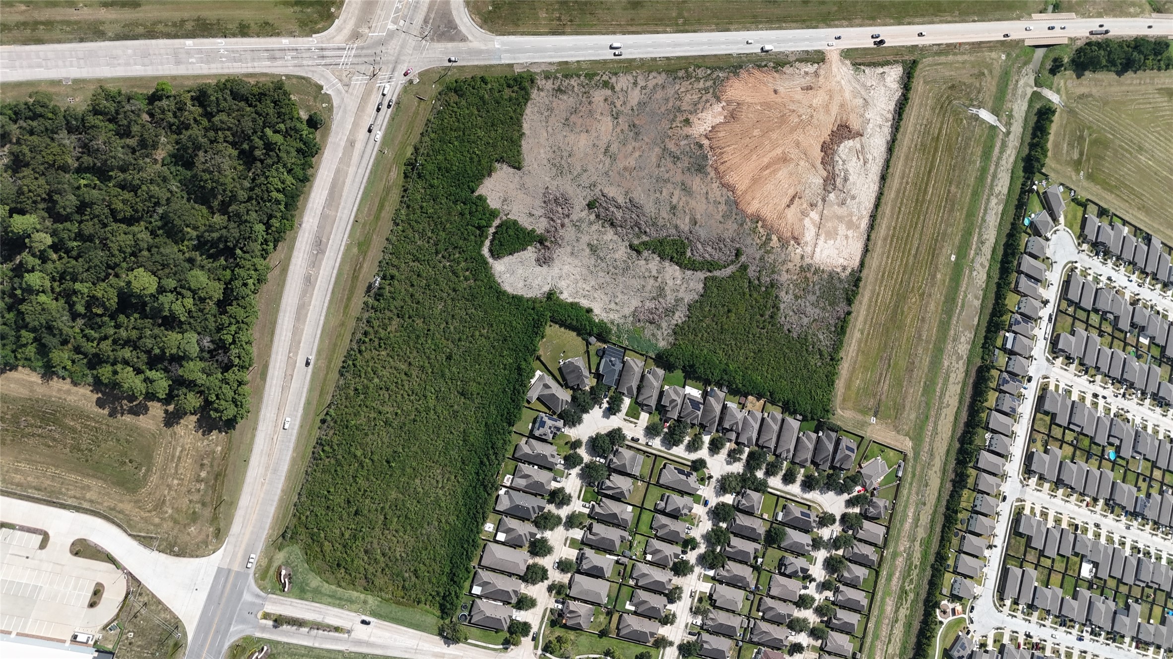 0 Uvalde Road Houston, TX 77049 - Photo 5 of 5 a view of a bird