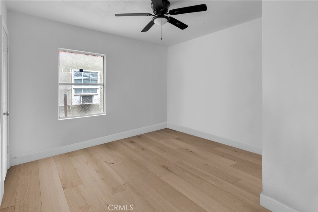 902 North Mayo Avenue Compton, CA 90221 - Photo 26 of 50