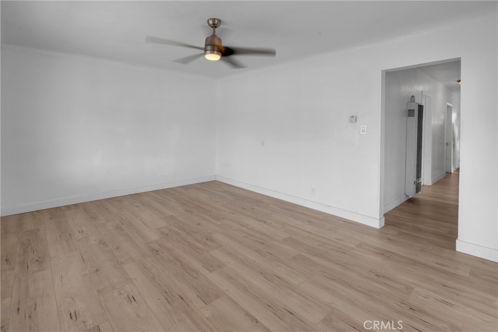 902 North Mayo Avenue Compton, CA 90221 - Photo 5 of 50