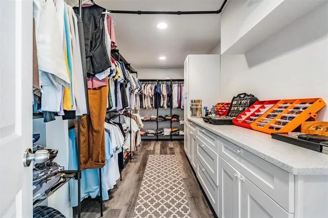 $1,500,000 | 815 2nd Avenue Northwest, Ruskin, FL 33570