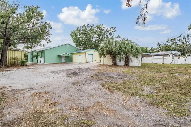 $1,500,000 | 815 2nd Avenue Northwest, Ruskin, FL 33570