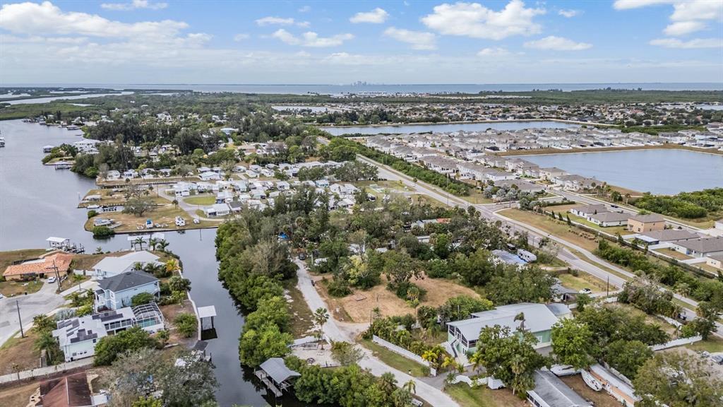 815 2nd Avenue Northwest Ruskin, FL 33570 - Photo 81 of 86