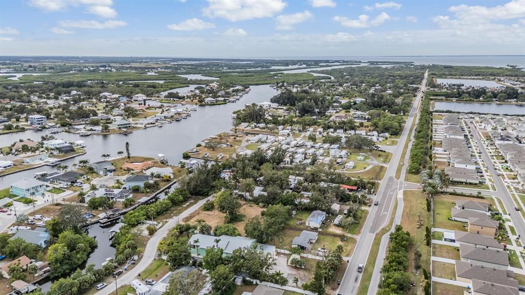 815 2nd Avenue Northwest Ruskin, FL 33570 - Photo 83 of 86 an aerial view of a city with lots of residential buildings