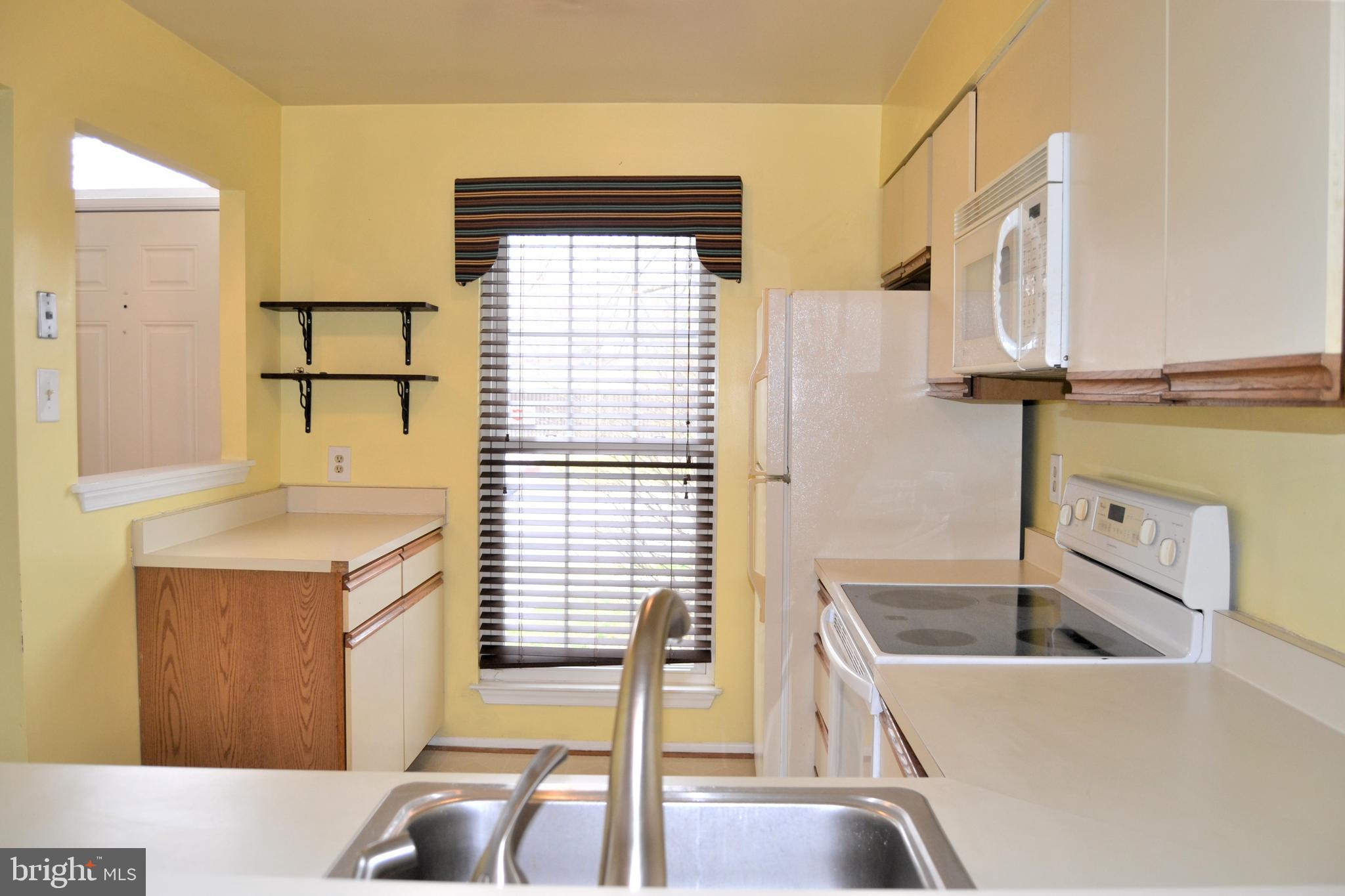 6952 Rockfield Road Baltimore, MD 21244 - Photo 9 of 40 View from dining room