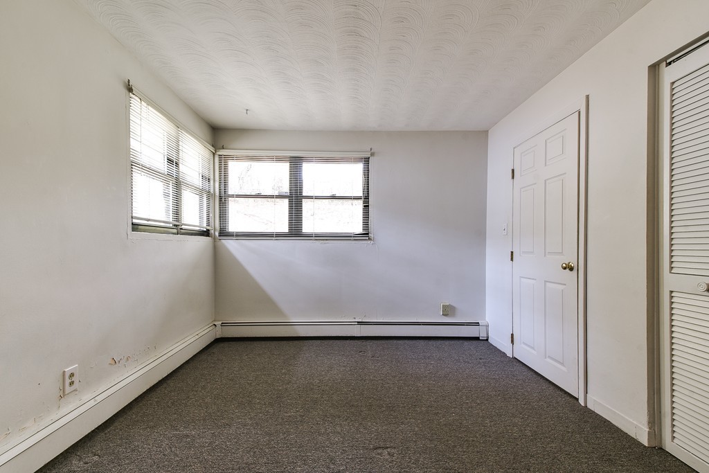 14 Saybrook Road Framingham, MA 01701 - Photo 19 of 27 Gallery Image 19