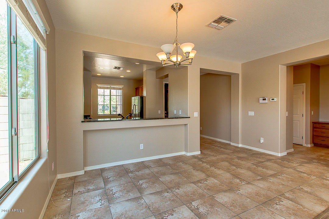 6895 West Ridgeline Road Peoria, AZ 85383 - Photo 12 of 36 12-Ridgeline