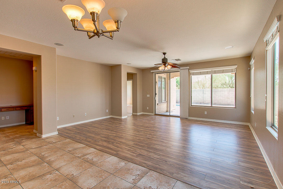 6895 West Ridgeline Road Peoria, AZ 85383 - Photo 13 of 36 13-Ridgeline