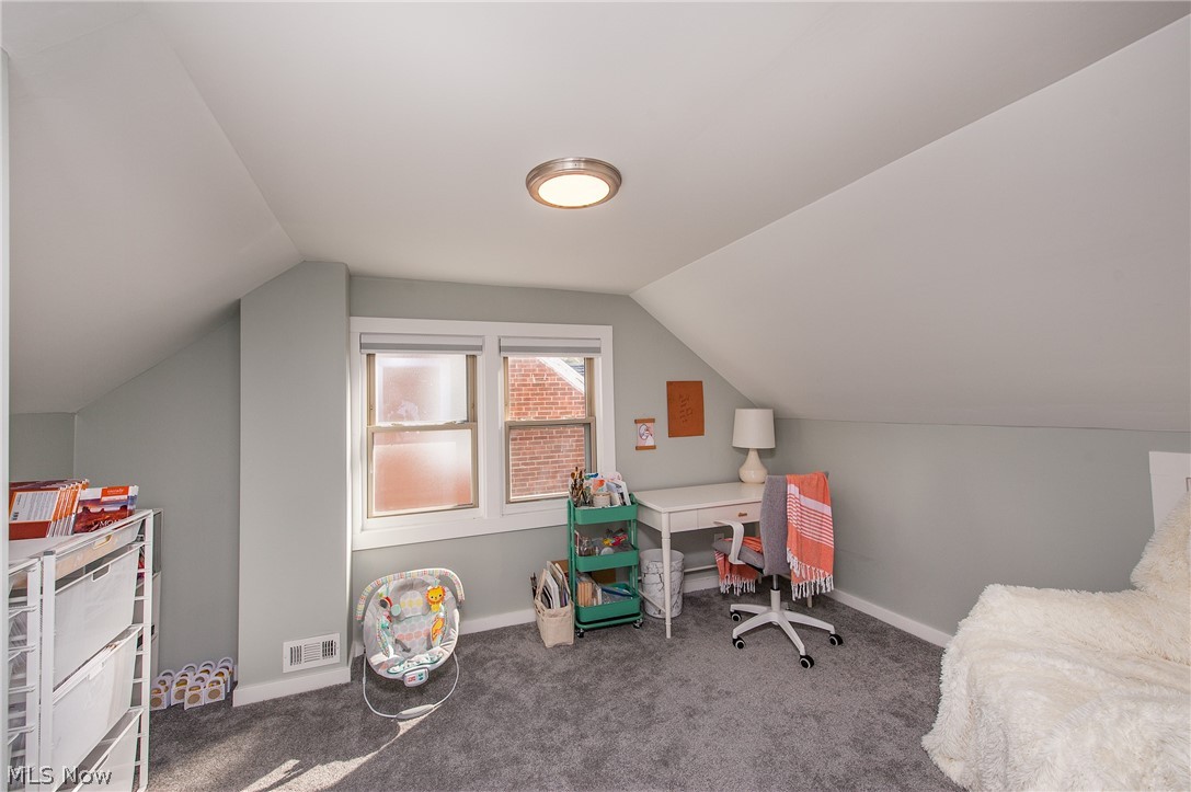 4165 Stilmore Road Cleveland, OH 44121 - Photo 20 of 25 Gallery Image 20