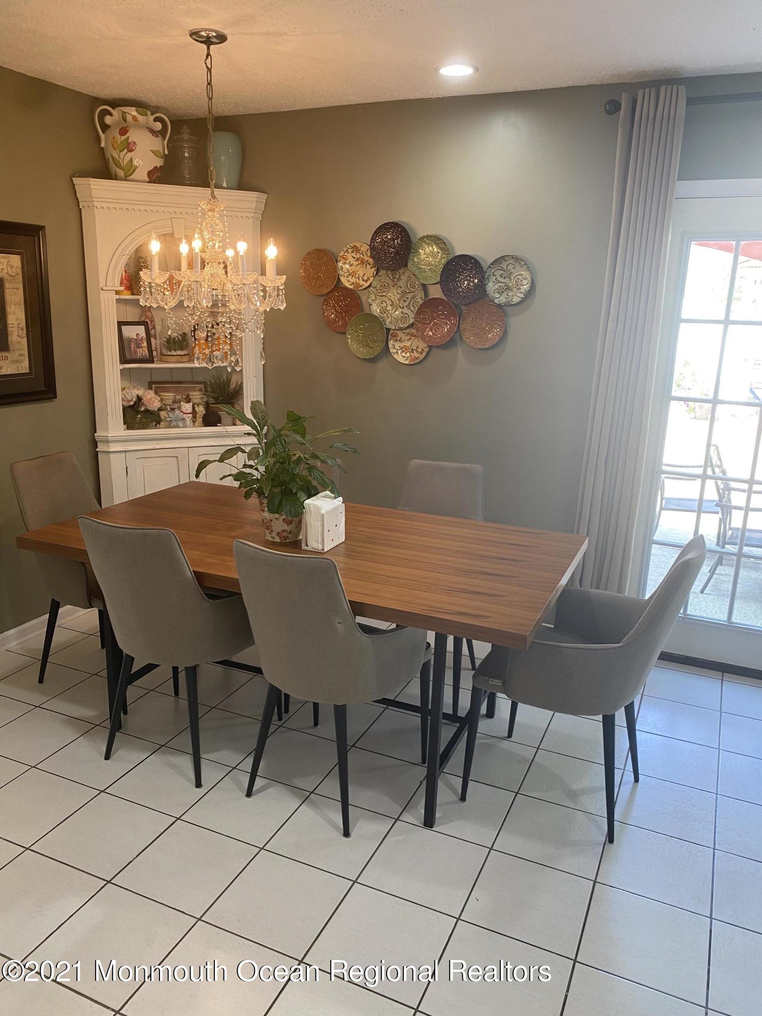 11 Cornwallis Road Toms River, NJ 08755 - Photo 14 of 44 EAC60046-B1B3-425B-A52F-F2511C9D01F9