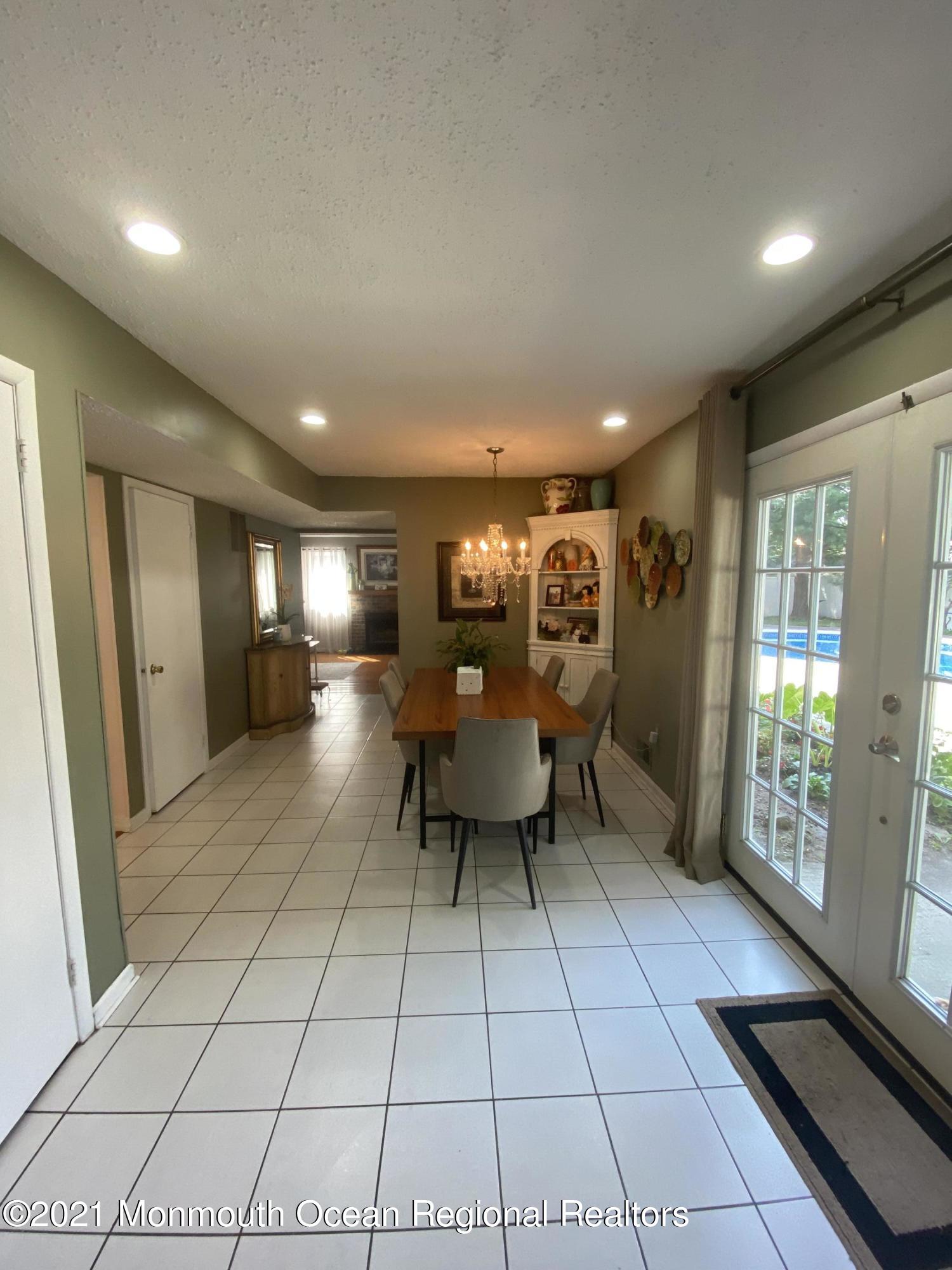 11 Cornwallis Road Toms River, NJ 08755 - Photo 15 of 44 849F651D-0CF6-4CAD-8F56-9951150D6426