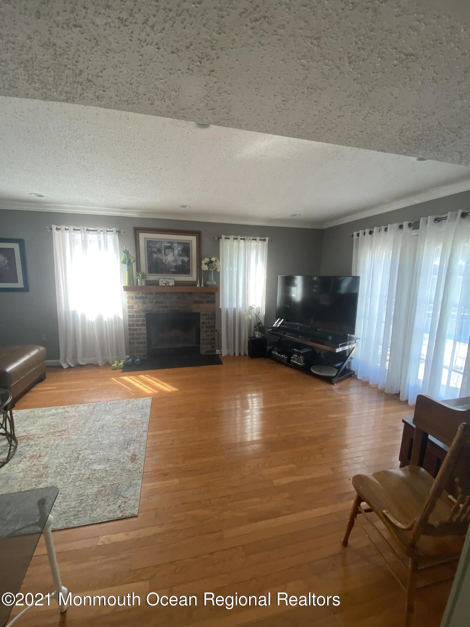 11 Cornwallis Road Toms River, NJ 08755 - Photo 16 of 44 D0CE3D48-7E94-46DC-8451-91ECC388A2DA