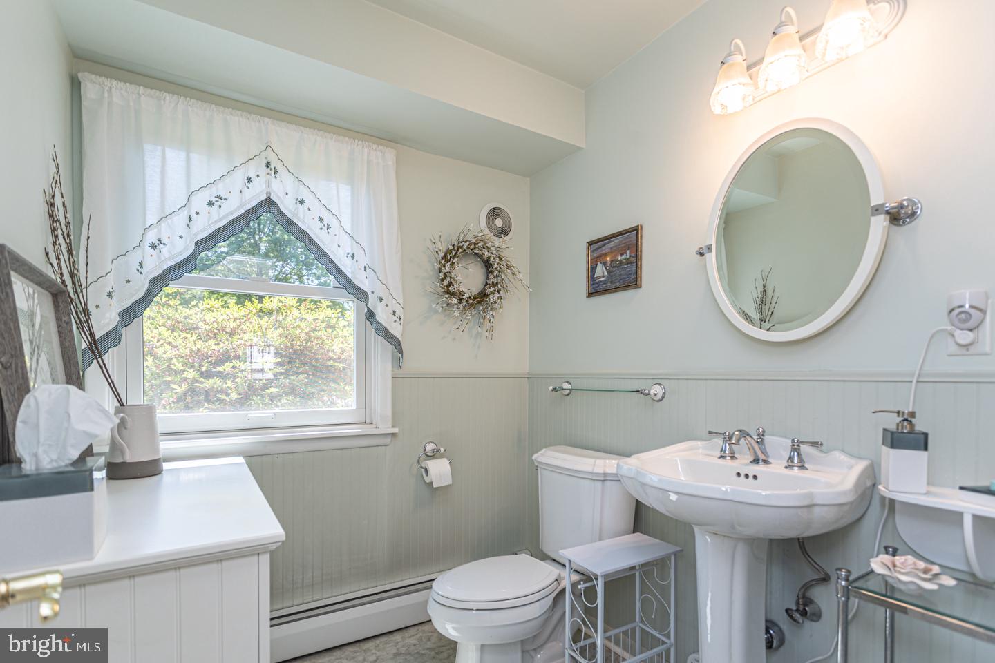 3698 Robin Road Furlong, PA 18925 - Photo 25 of 49 Lower Level Powder Room