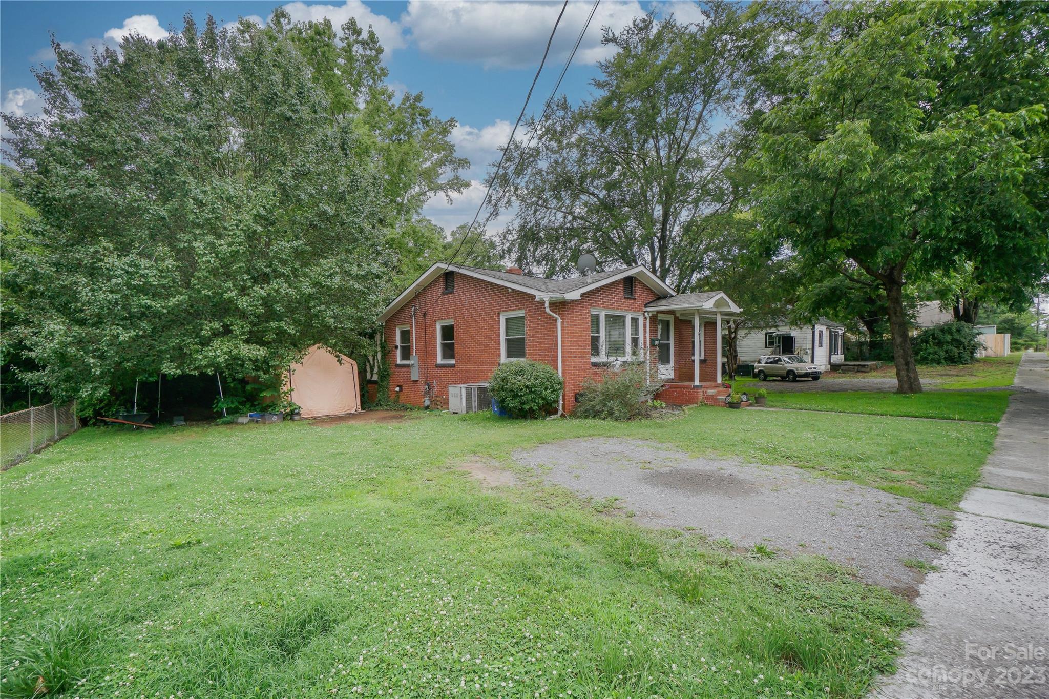 720 Flint Street Rock Hill, SC 29730 - Photo 3 of 20 a front view of a house with yard