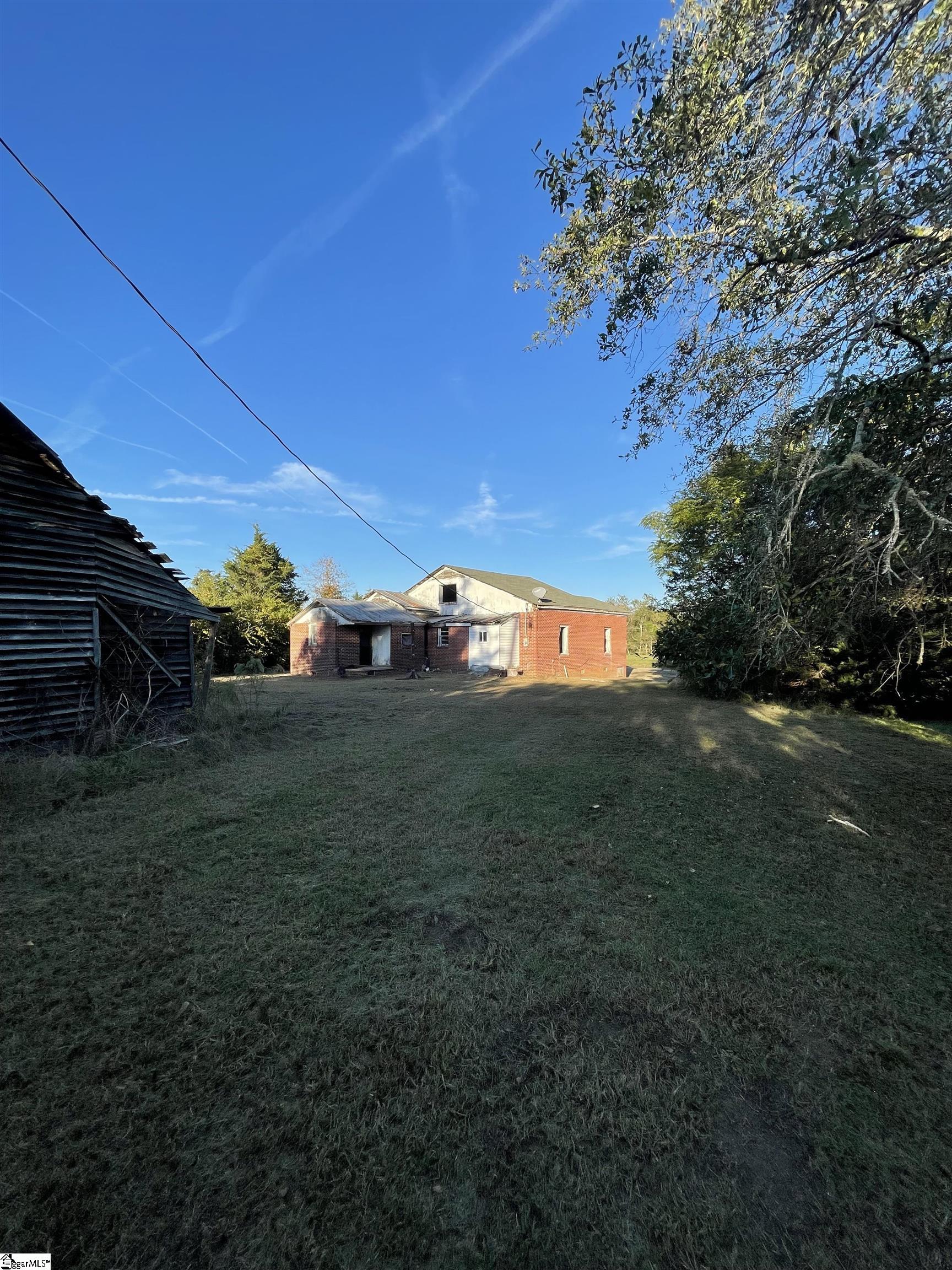 222 Carlton Road Woodruff, SC 29388 - Photo 15 of 27
