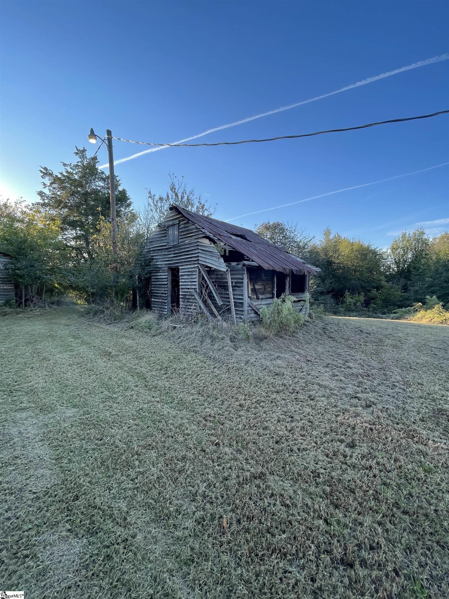 222 Carlton Road Woodruff, SC 29388 - Photo 17 of 27