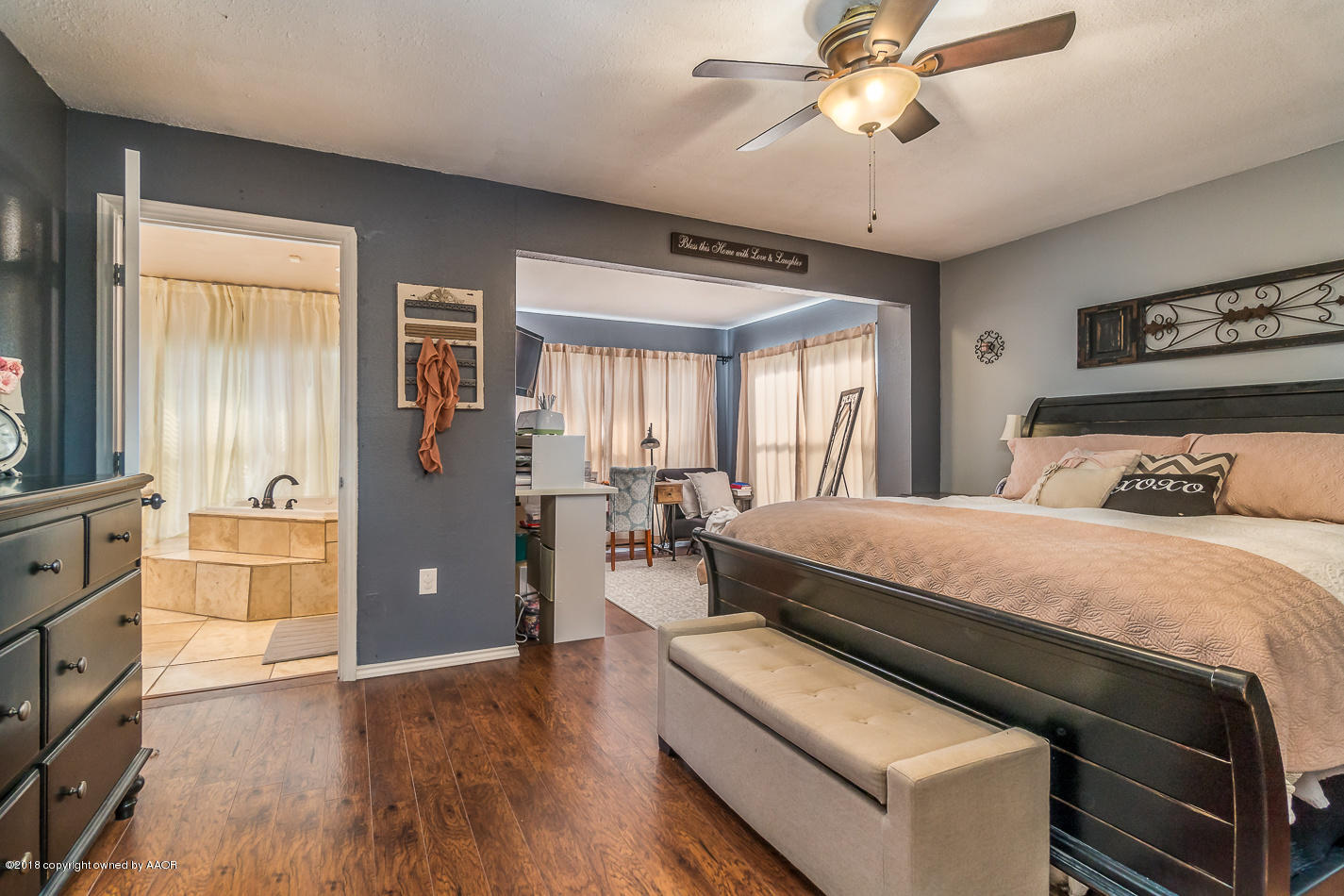 6707 Falcon Road Amarillo, TX 79109 - Photo 12 of 26 Master Bedroom View 2