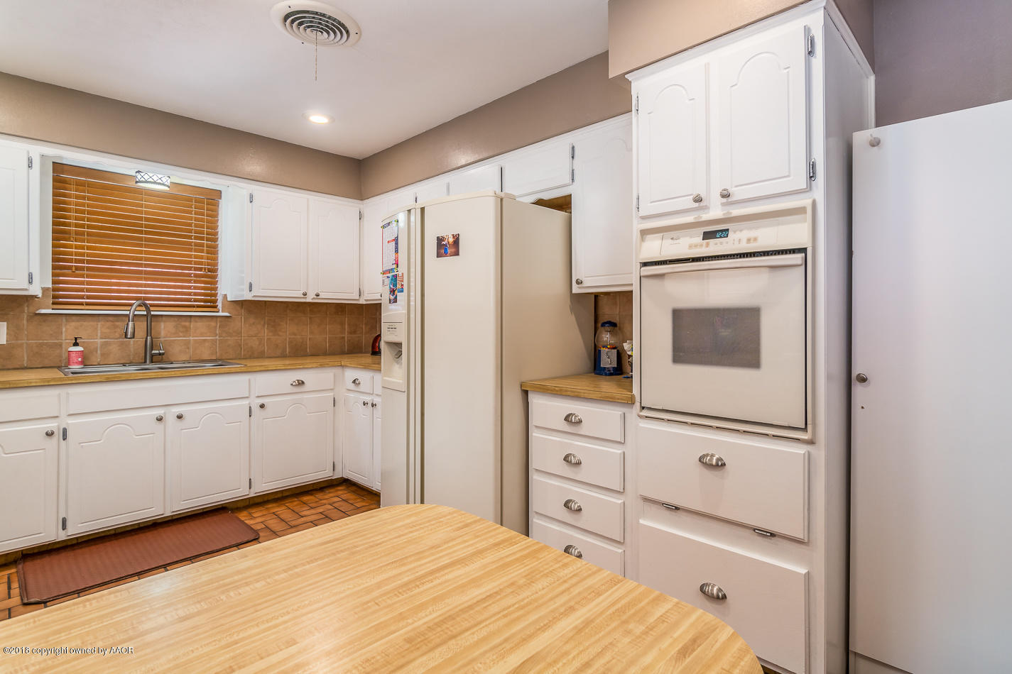 6707 Falcon Road Amarillo, TX 79109 - Photo 10 of 26 Kitchen View 3