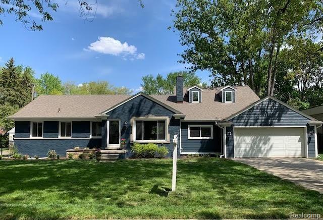 18244 Beverly Road Beverly Hills, MI 48025 - Photo 1 of 30