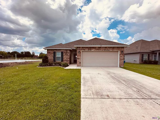 $1,900 | 109 Colony Station, Thibodaux, LA 70301