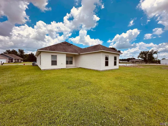 $1,900 | 109 Colony Station, Thibodaux, LA 70301