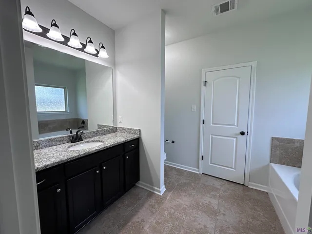 $1,900 | 109 Colony Station, Thibodaux, LA 70301