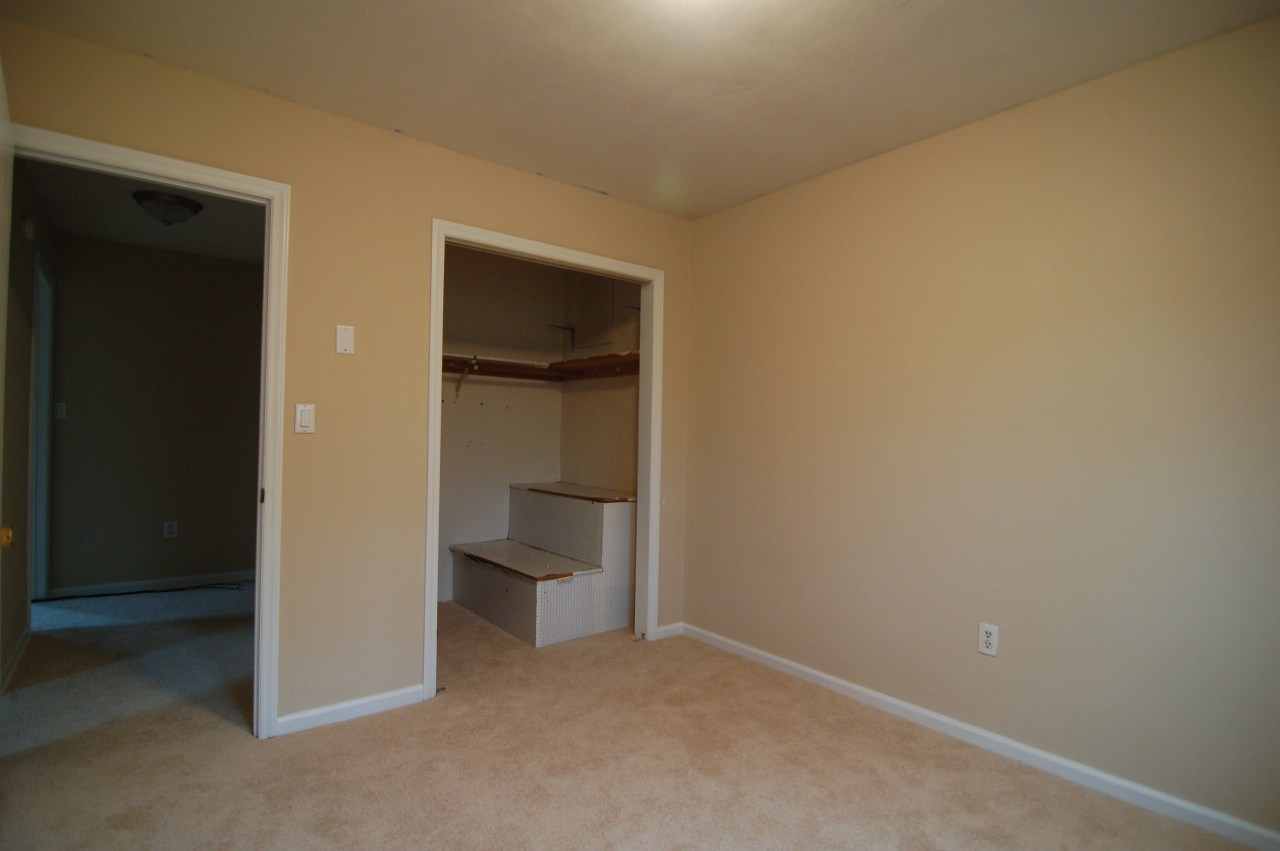 1100 Shady Run Road Vinton, VA 24179 - Photo 15 of 17 BR3