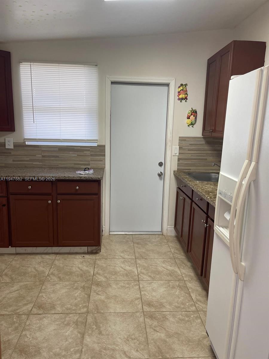 13110 Southwest 10th Street Miami, FL 33184 - Photo 10 of 12 a view of a kitchen
