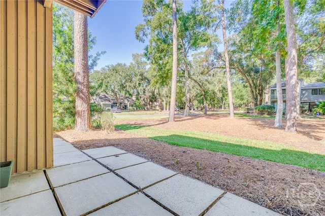 $595,000 | 28 Dame Kathryn Drive, Savannah, GA 31411