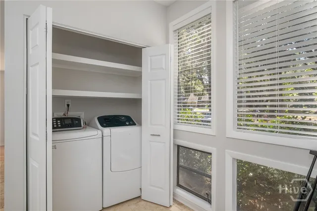 $595,000 | 28 Dame Kathryn Drive, Savannah, GA 31411