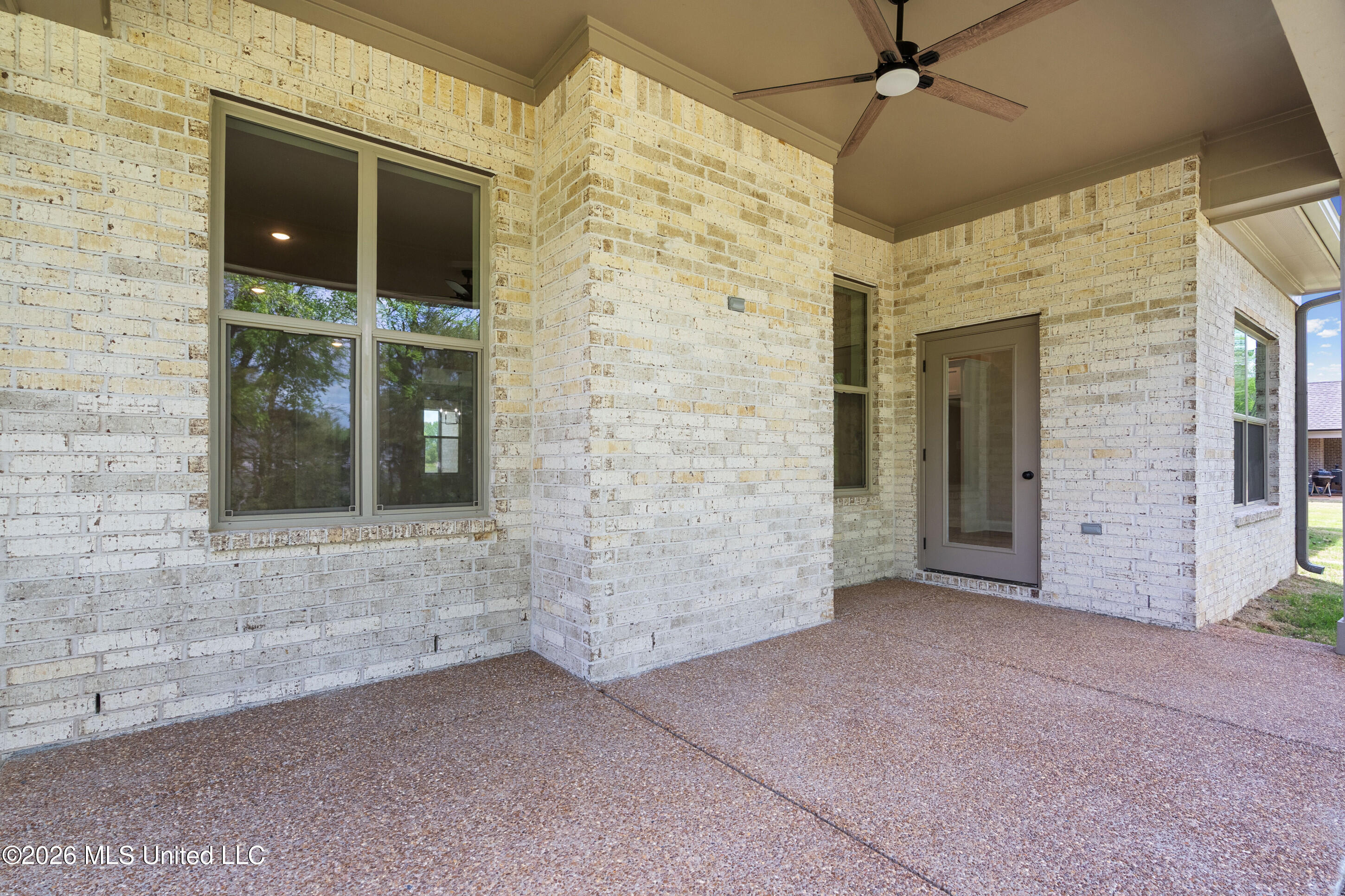 1650 Ashtons Lane Hernando, MS 38632 - Photo 32 of 38 Back Porch