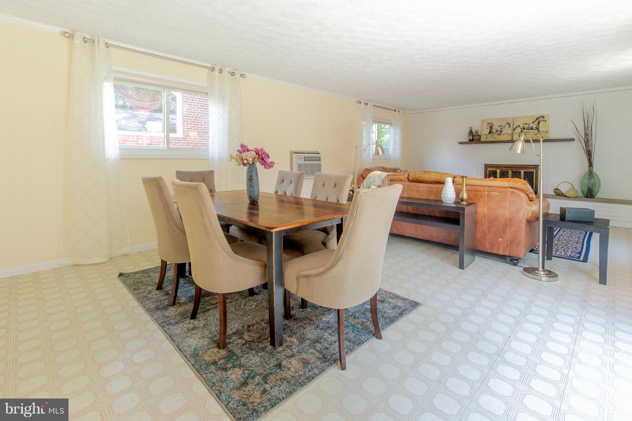 12715 Gould Road Silver Spring, MD 20906 - Photo 2 of 30 Family Room