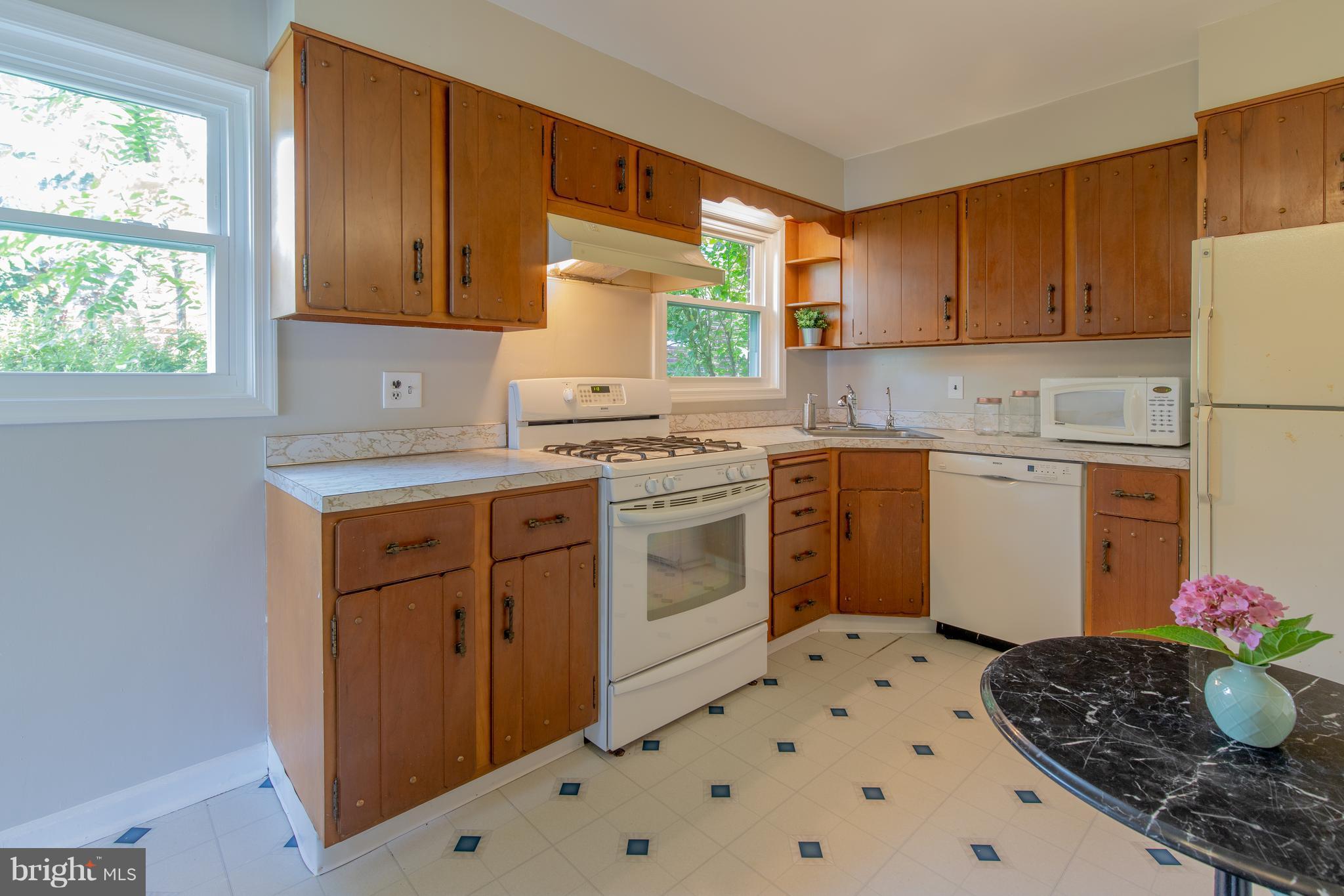 12715 Gould Road Silver Spring, MD 20906 - Photo 16 of 30 Kitchen