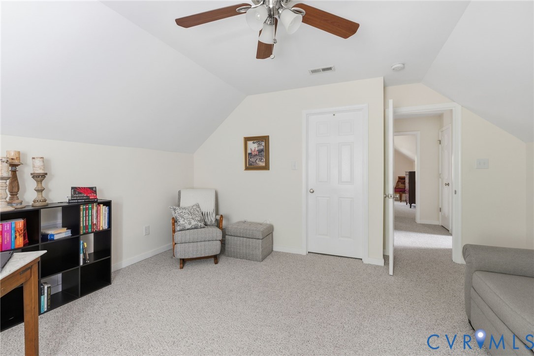 9006 Shawonodasee Road Chesterfield, VA 23832 - Photo 23 of 34