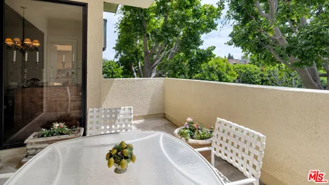 $1,599,000 | 2350 Century Hill, Los Angeles, CA 90067