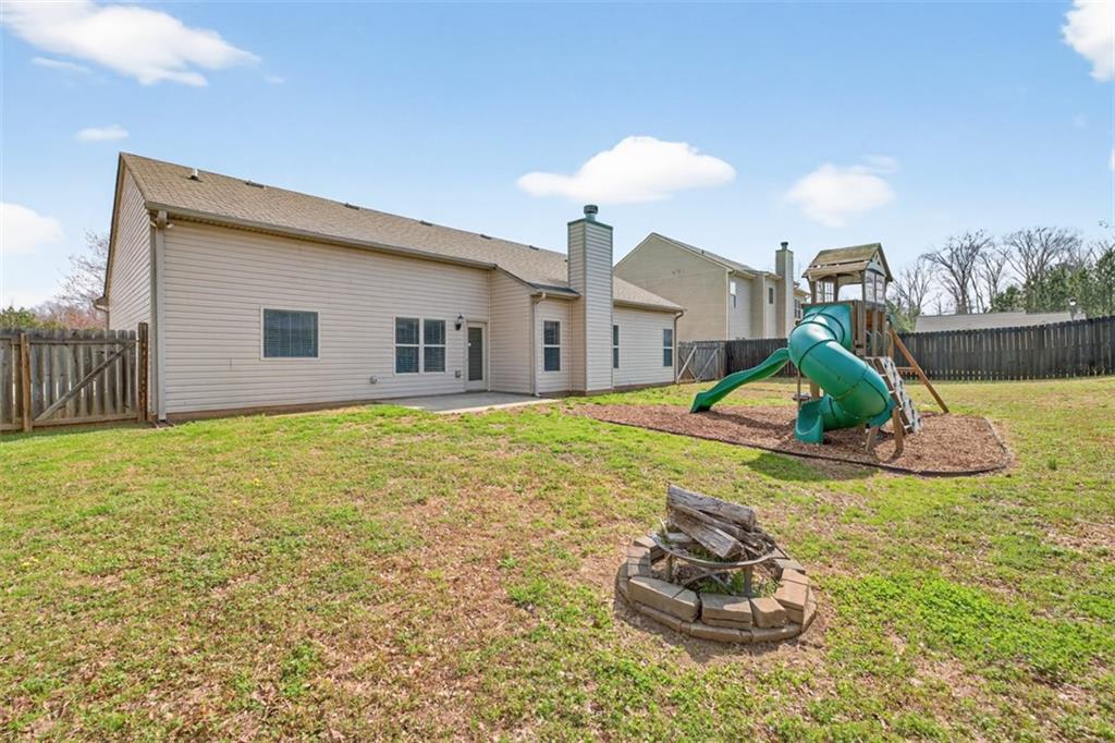 1412 Silvergate Way Winder, GA 30680 - Photo 27 of 30