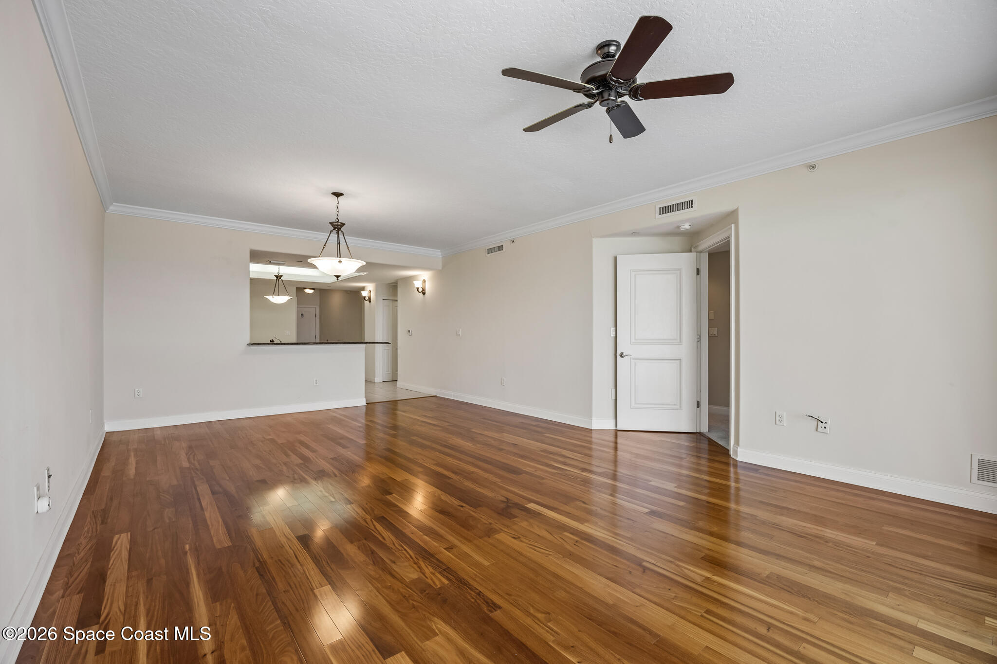 1 8th Avenue, Unit 1403 Indialantic, FL 32903 - Photo 42 of 69 Living & Dining area