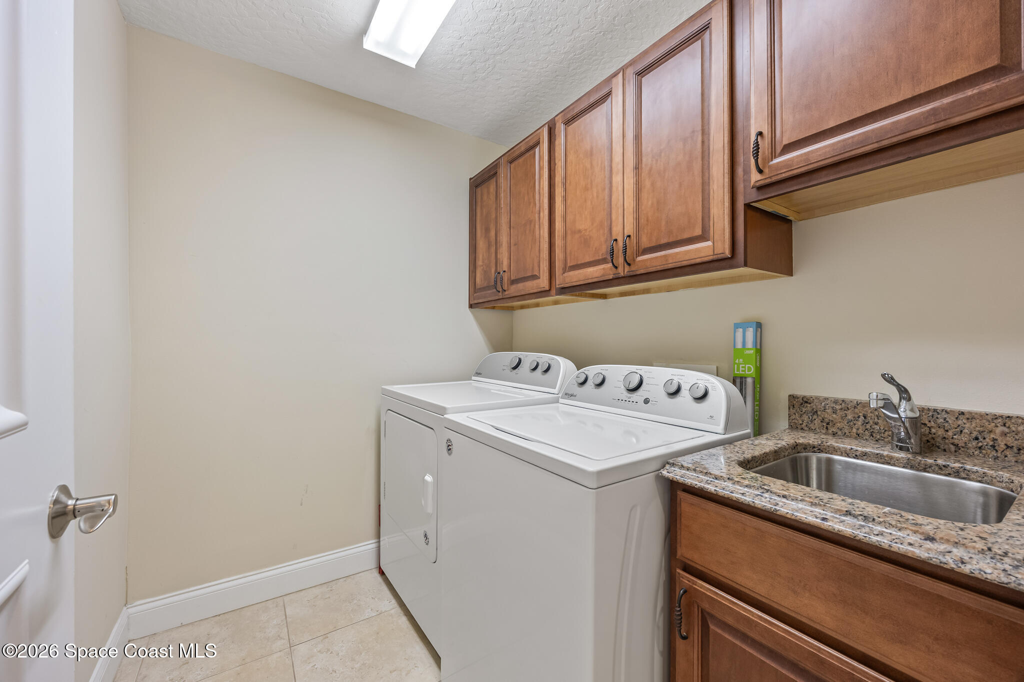 1 8th Avenue, Unit 1403 Indialantic, FL 32903 - Photo 59 of 69 Laundry room