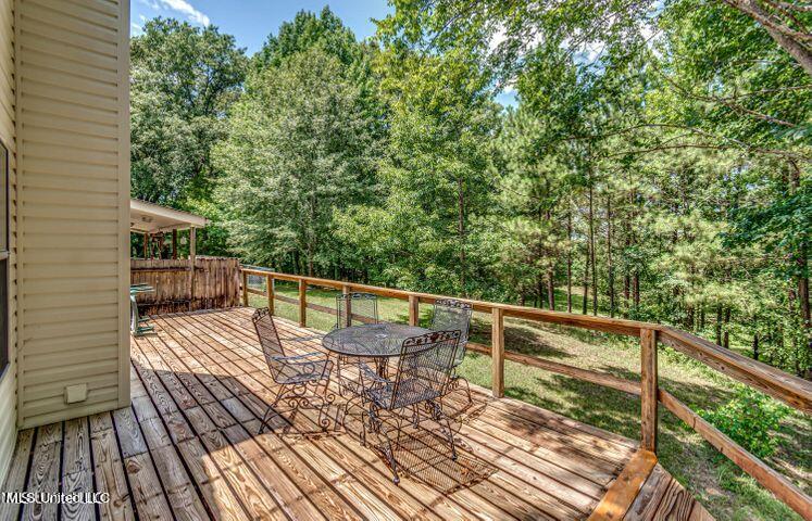 4156 Raymond Road Hazlehurst, MS 39083 - Photo 13 of 45 Back Deck