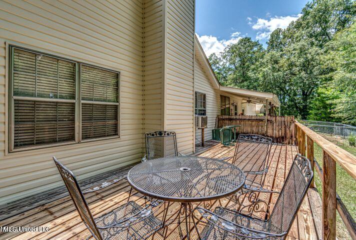 4156 Raymond Road Hazlehurst, MS 39083 - Photo 14 of 45 Back Deck