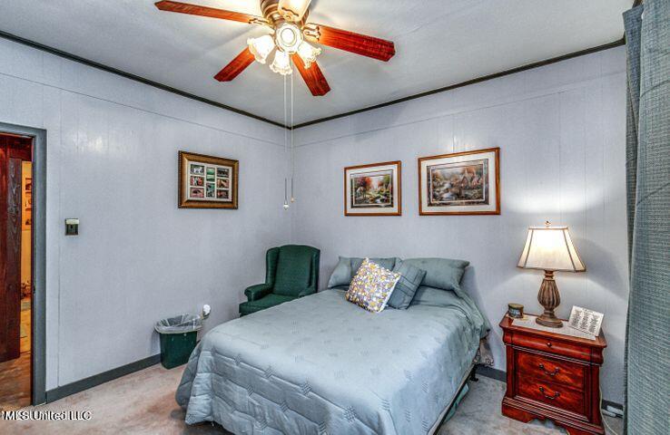 4156 Raymond Road Hazlehurst, MS 39083 - Photo 39 of 45 Guest Room