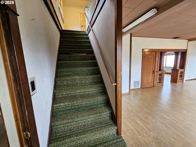 a view of an entryway