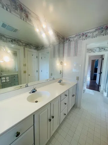 $23,000 | 200 Iris Way, Palo Alto, CA 94303