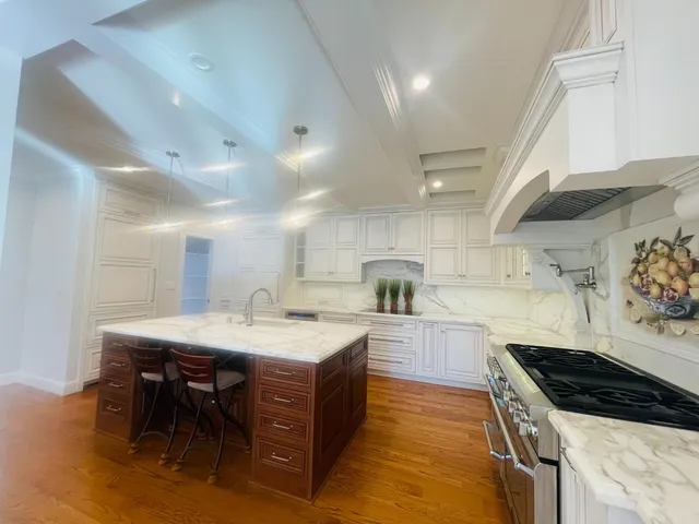 $23,000 | 200 Iris Way, Palo Alto, CA 94303