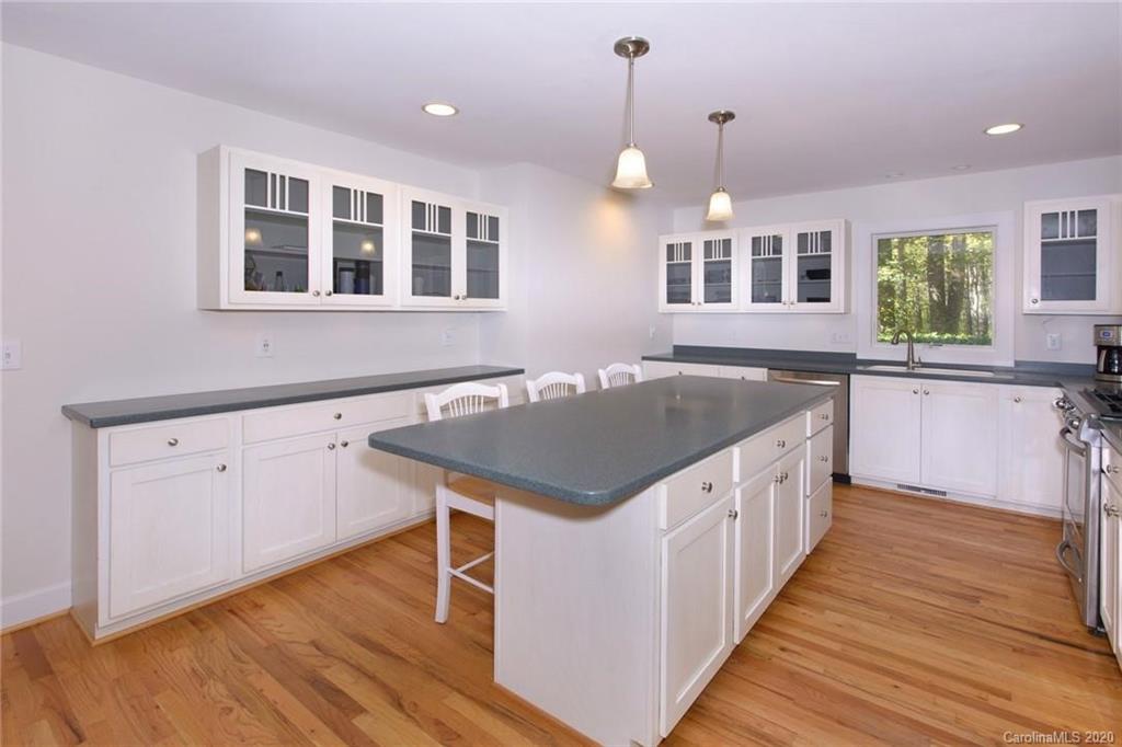 2512 Blackberry Road Boone, NC 28607 - Photo 11 of 38 Gallery Image 11