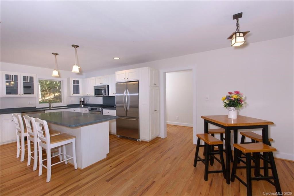 2512 Blackberry Road Boone, NC 28607 - Photo 13 of 38 Gallery Image 13