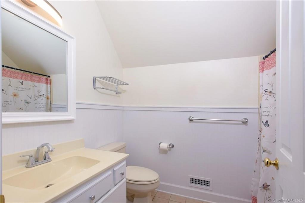 2512 Blackberry Road Boone, NC 28607 - Photo 20 of 38 Gallery Image 20