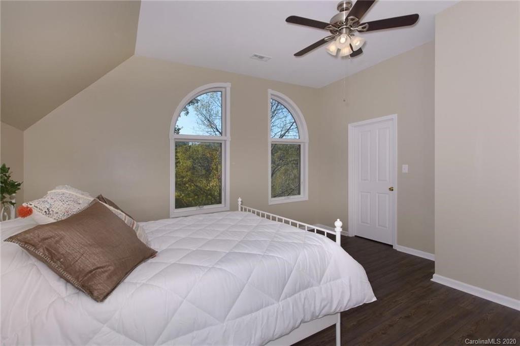 2512 Blackberry Road Boone, NC 28607 - Photo 22 of 38 Gallery Image 22